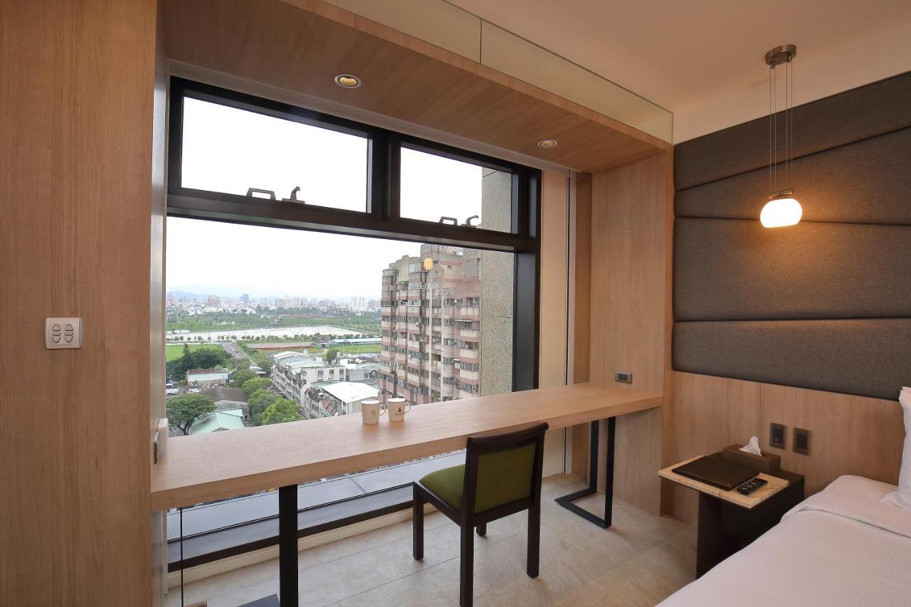 Kloud Hotel Taichung Exterior foto